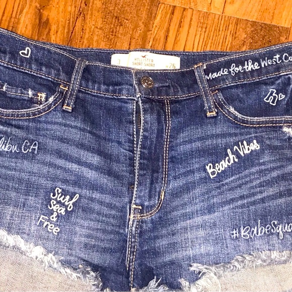 Hollister Pants - RARE Hollister Shorts SIZE 3 juniors Embroidered Dark Wash Denim Blue